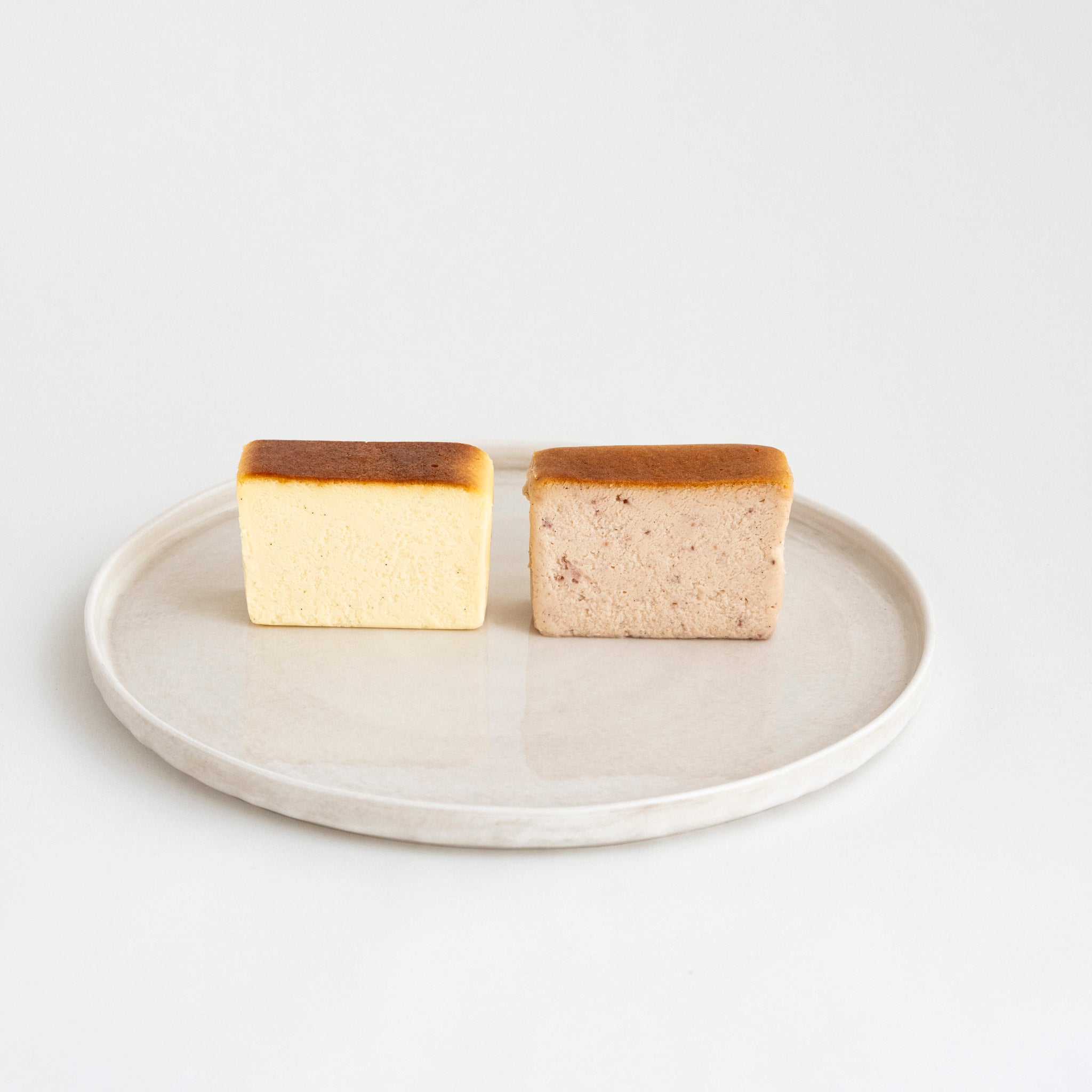 各3個入りチーズ＆国産いちごとホワイトチョコレートチーズテリーヌ