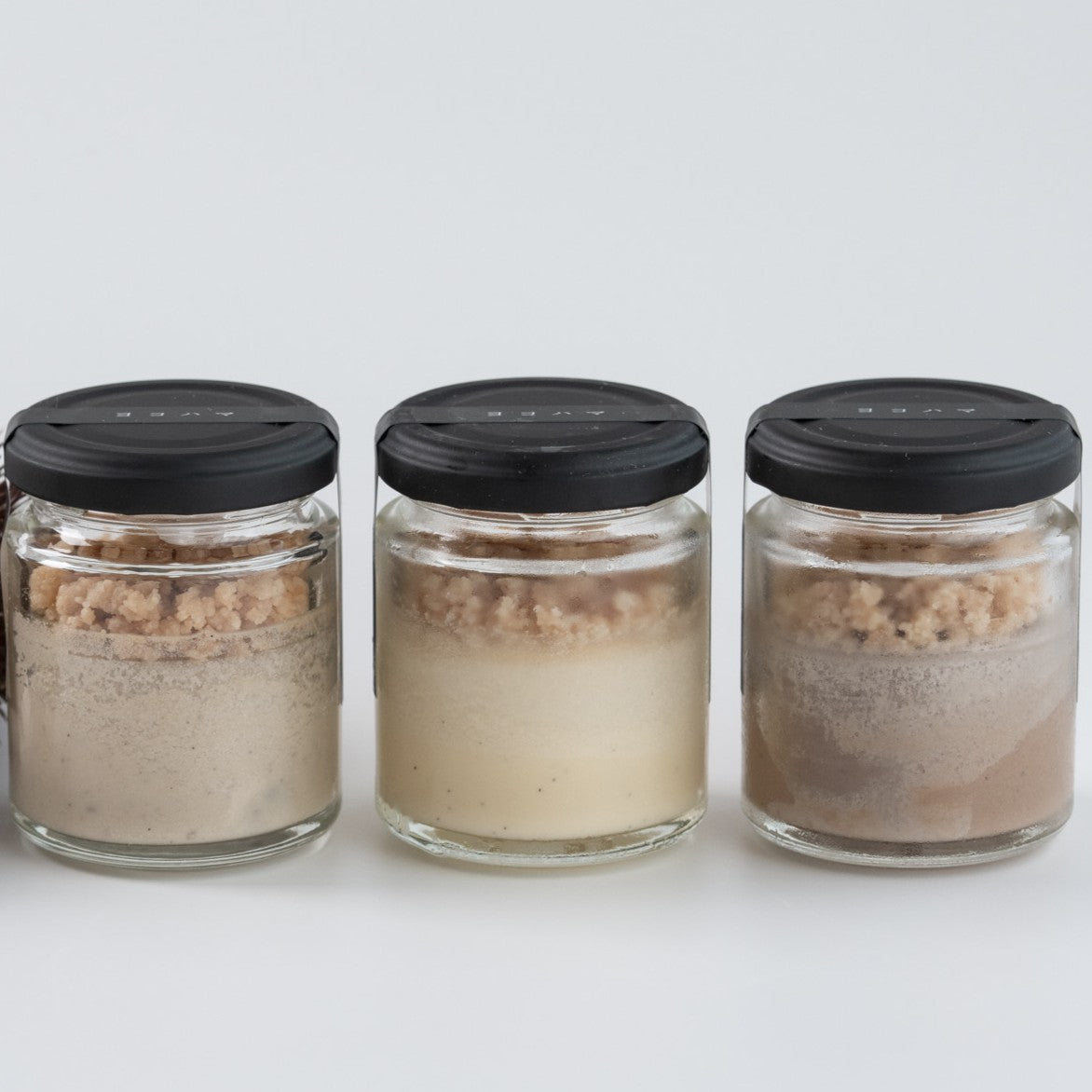 ヨコハマチーズケーキ(通称ハマチ―)定番チーズ、ショコラ、☕️ティラミス 3種のアソート化粧箱セット